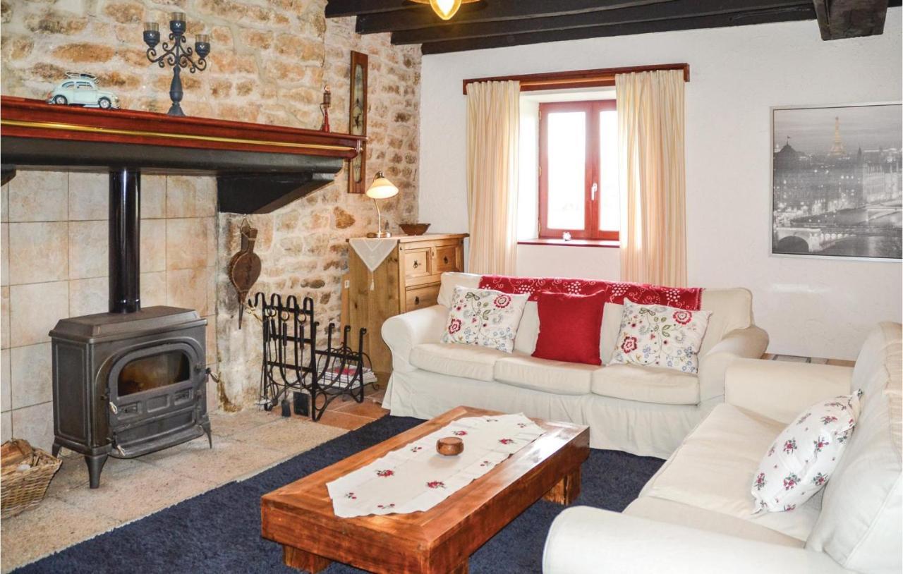 Beautiful Home In Montaudin With Wifi Exteriér fotografie
